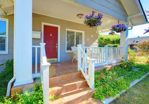 Simple Tricks to Crank Up Your Curb Appeal