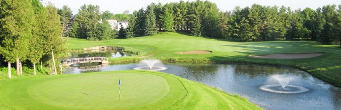 LIVING THE GREEN LIFE | THE BENEFITS TO LIVING ON A GOLF COURSE