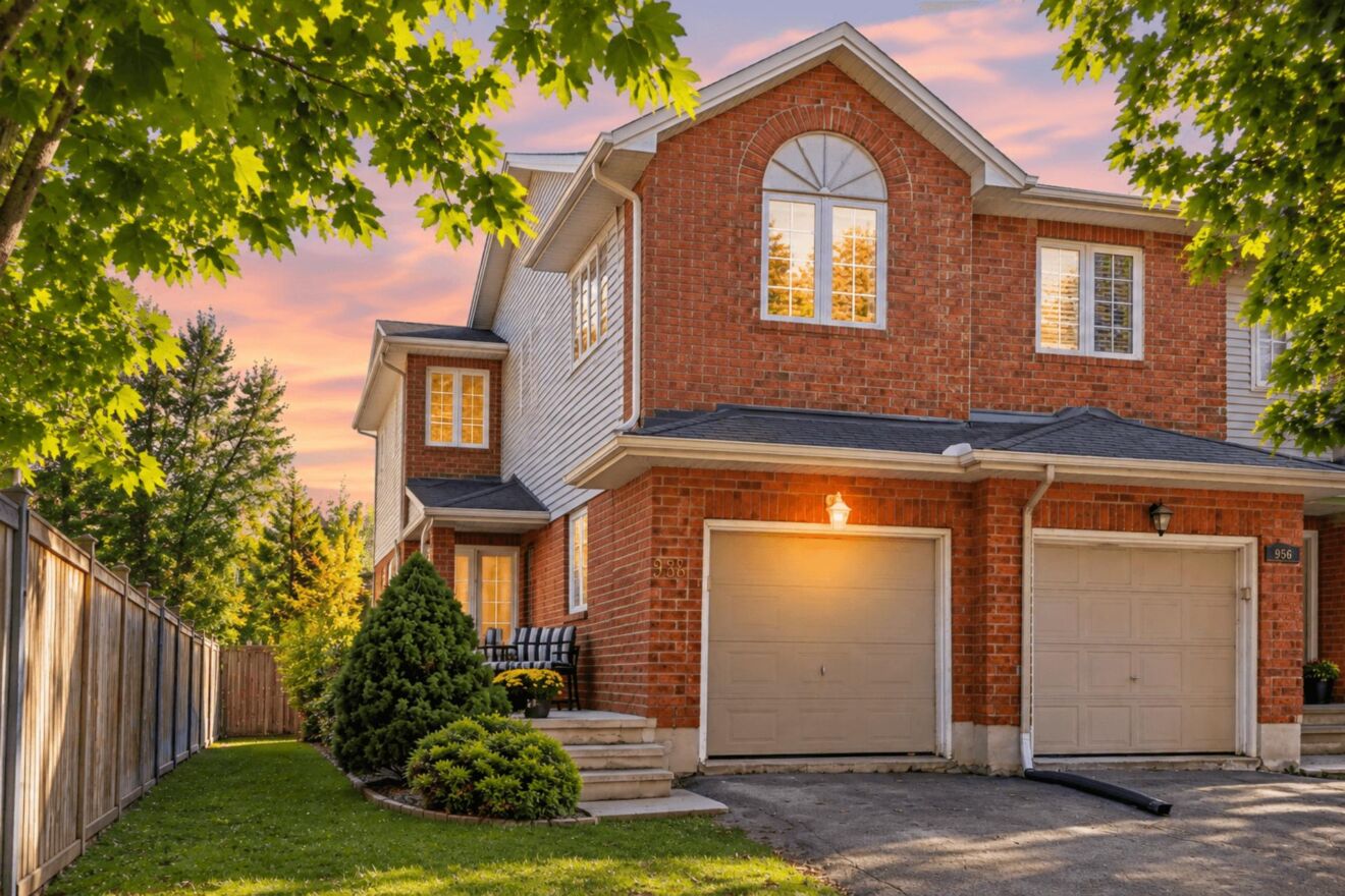 958 MARKWICK CRESCENT